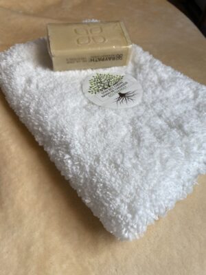 viber_image_2025-10-28_14-41-49-755 Rinkinys „NOVA White Glove“ pirštinė su nano muiliuku