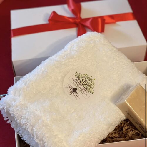 viber_image_2025-10-28_14-41-50-333 Rinkinys „NOVA White Glove“ pirštinė su nano muiliuku